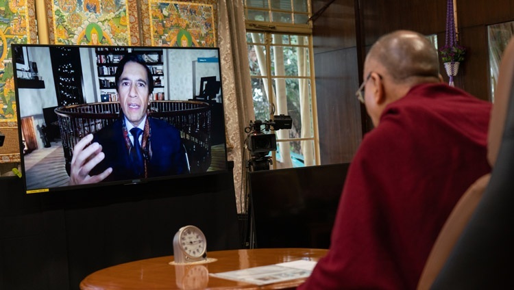 སྐུ་ཞབས་སན་ཇེ་གྷུབ་ཏཱ་(Sanjay Gupta)ལགས་ཀྱིས་ནད་ཡམས་ཀྱི་སྐབས་སུ་མི་རང་སྣང་ཚ་བོ་མང་པོ་ཞིག་གིས་ཁ་རས་ཙམ་ཡང་གོན་གྱི་མེད་པས་མི་དེ་དག་བཟང་ཕྱོགས་སུ་འགྲོ་བར་ང་ཚོས་ཅི་ཞིག་བྱེད་དགོས་ཞེས་སོགས་བཀའ་འདྲི་ཞུ་བཞིན་པ། པར་བ། བསྟན་འཛིན་འཇམ་དཔལ་ལགས། 