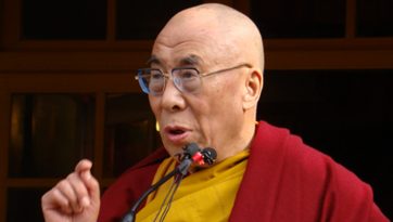 ​  ྋགོང་ས་མཆོག་གིས་ལོ་གསར་ལ་འཚམས་འདྲི་གནང་བ།