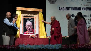 ཡར་ཀླུང་གཙང་པོ་སྲུང་སྐྱོབ་ཀྱི་ལས་འགུལ་མཇུག་སྡོམ་མཛད་སྒོར་བཀའ་སློབ་སྩལ་བ།
