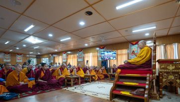 སོག་པོའི་དད་ལྡན་ཆོས་ཞུ་བར་ལམ་རིམ་བསྡུས་དོན་གྱི་བཤད་ལུང་བཀའ་དྲིན་སྩལ་བ།