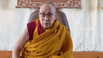 ཆོལ་གསུམ་ཆིག་སྒྲིལ་གྱི་འདུ་ཤེས་ཧ་ཅང་ཡག་པོ་ཡིན་པ་བཀའ་སློབ་སྩལ་བ། 