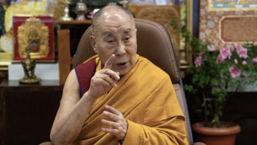 དབུལ་ཕྱུག་གི་ཁྱད་པར་ཆེན་པོ་ཡོད་པ་དེ་ཉུང་དུ་གཏོང་དགོས་ཞེས་བཀའ་སློབ་སྩལ་བ།