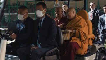 རྡ་ས་མདོ་སྟོད་ཆོལ་ཁའི་བརྟན་བཞུགས་གོ་སྒྲིག་ཚོགས་ཆུང་གི་ཚོགས་མི་སོགས་ལ་མཇལ་ཁ།