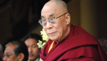 ཨ་སམ་མངའ་སྡེའི་བློན་ཆེན་ལ་སྩལ་བའི་གསུང་འཕྲིན།