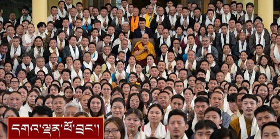 དབུས་བོད་མིའི་སྒྲིག་འཛུགས་ཀྱི་དབུས་ཀྱི་སྲི་ཞུ་ལས་བྱེད་རྣམས་ལ་མཇལ་ཁ་སྩལ་བ།