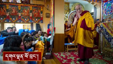 ལག་ལེན་སོ་བདུན་མ་དང་། ཐུན་དྲུག་བླ་མའི་རྣལ་འབྱོར་གྱི་བཀའ་ཁྲིད། གསང་འདུས་འཕགས་ལུགས་ཀྱི་བཀའ་དབང་དང་། དྲི་བ་དྲིས་ལན།