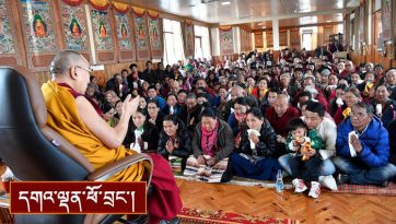 བོད་ཀྱི་སྐད་ཡིག་ལ་དོ་སྣང་བྱེད་དགོས།