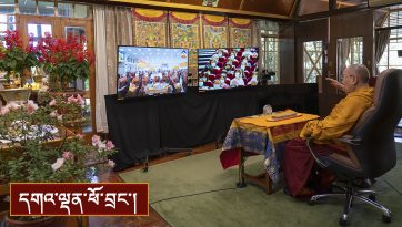 དྲང་ངེས་ལེགས་བཤད་སྙིང་པོ་དང་དབུ་མ་འཇུག་པའི་གནད་བསྡུས་བཀའ་ཆོས་དང་། དྲི་བ་དྲིས་ལན། སེམས་བསྐྱེད་ཆོས་འབྲེལ་བཅས།