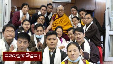 ནོར་ཝེ་རླུང་འཕྲིན་ཁང་གི་ལས་བྱེད་རྣམས་ལ་མཇལ་ཁ་དང་བཀའ་སློབ།