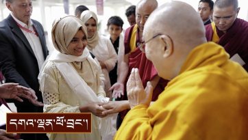 བོད་རིགས་དང་ཕྱི་རྒྱལ་བ་སོགས་དད་ལྡན་ ༣༦༠ ཙམ་ལ་མཇལ་ཁ་སྩལ་བ།