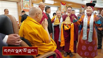 སོག་རིགས་ཀྱིས་གཙོས་དད་ལྡན་ཕྱོགས་འགྲུལ་བ་ལྔ་བརྒྱ་སྐོར་ལ་མཇལ་ཁ་སྩལ་བ།