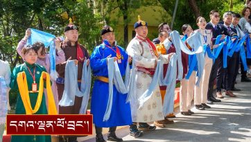 གུཇ་རཱཏ་ཀྱི་ཀི་རི་ཀེཊ་རྩེད་འགྲན་པ་སོགས་མཇལ་བཅར་བ་ ༥༠༠ ལྷག་ལ་མཇལ་ཁ།