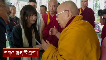 བྱང་ཐང་གི་བོད་རིགས་དང་། ལ་དྭགས་ཀྱི་རྒན་རྒོན་དང་ནད་པ་སློབ་མ་སོགས་ལ་མཇལ་ཁ།