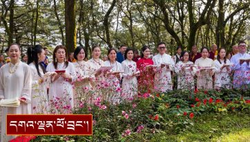 ཐེ་ཝན་དང་། ཝེད་ནམ། ཅེཀ་སྤྱི་མཐུན་རྒྱལ་ཁབ་སོགས་ནས་ཕེབས་པ་རྣམས་ལ་མཇལ་ཁ།