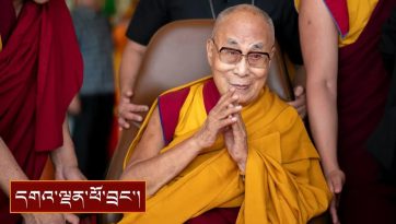 ཀོ་ལེ་གྷལ་གྱི་བགྲེས་སོང་དང་ནད་པ། སེ་རའི་དབུ་ཆོས་སོགས་ལ་མཇལ་ཁ་སྩལ་བ།